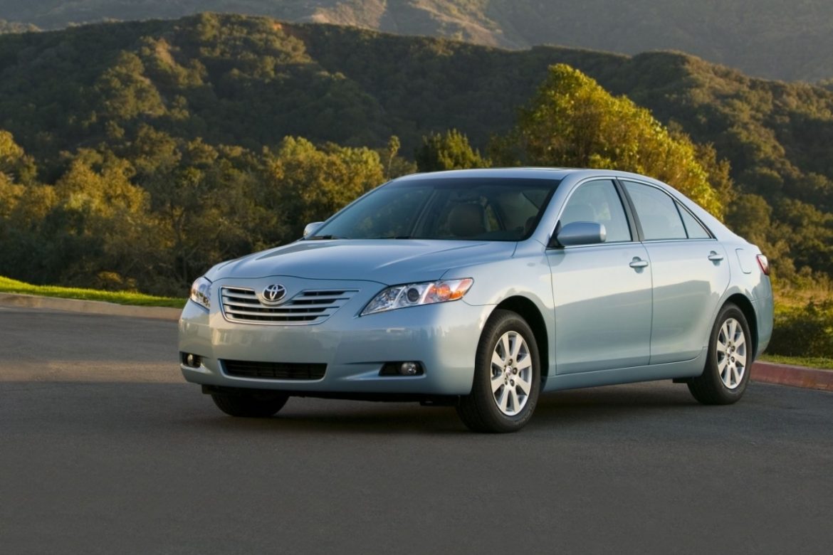 toyota camry 40 характеристики