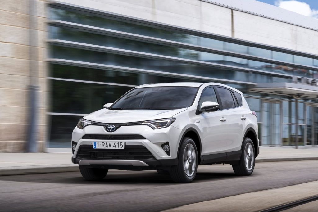 toyota rav4 hybrid характеристики