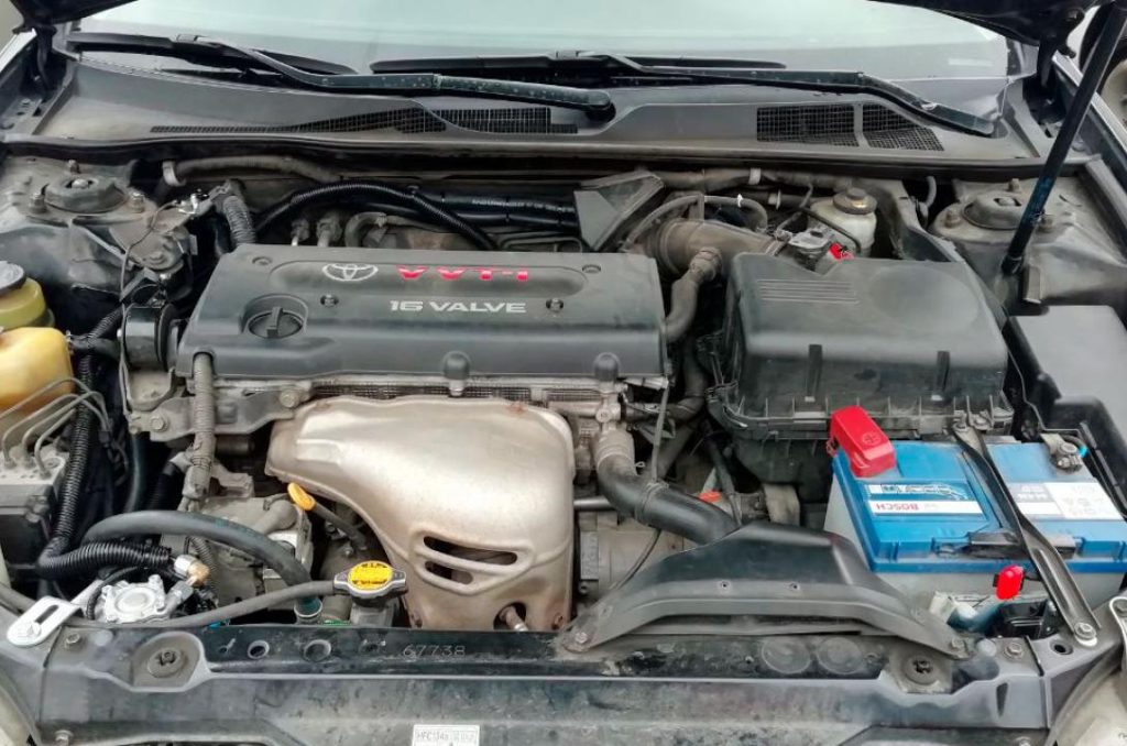 toyota camry 2.4 витрати газу