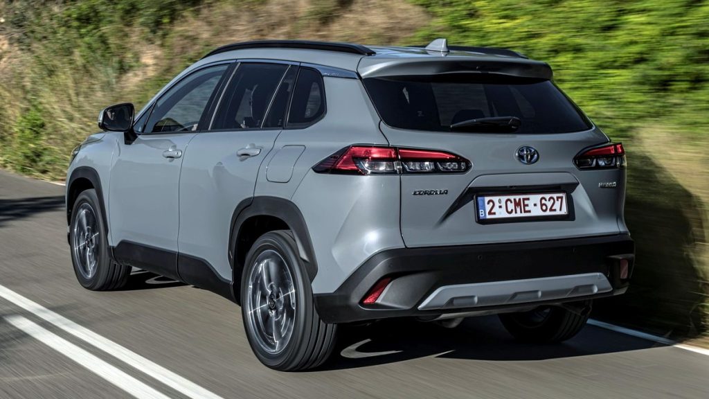 toyota corolla cross характеристики