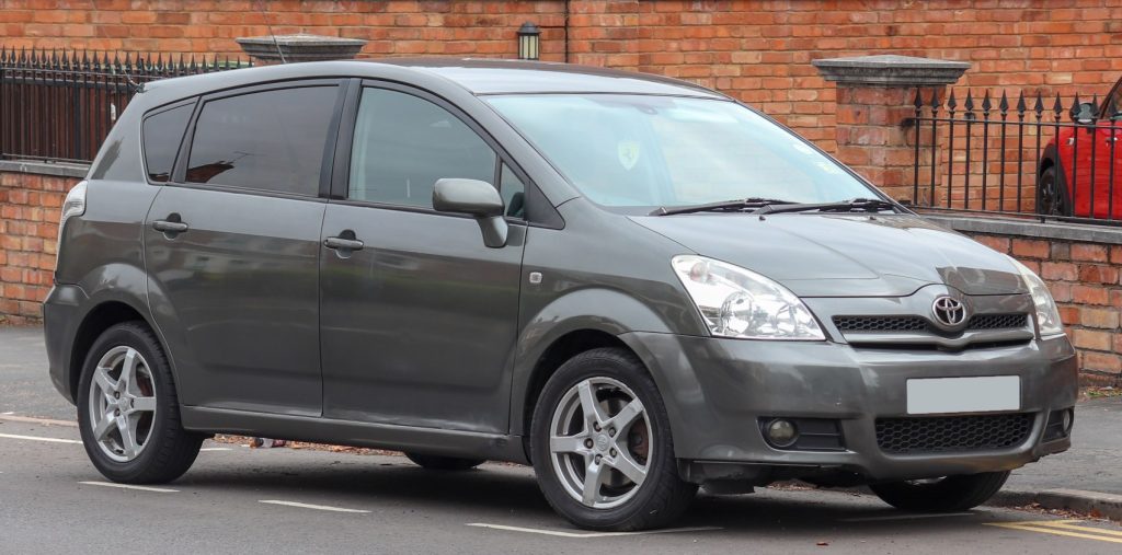 toyota corolla verso