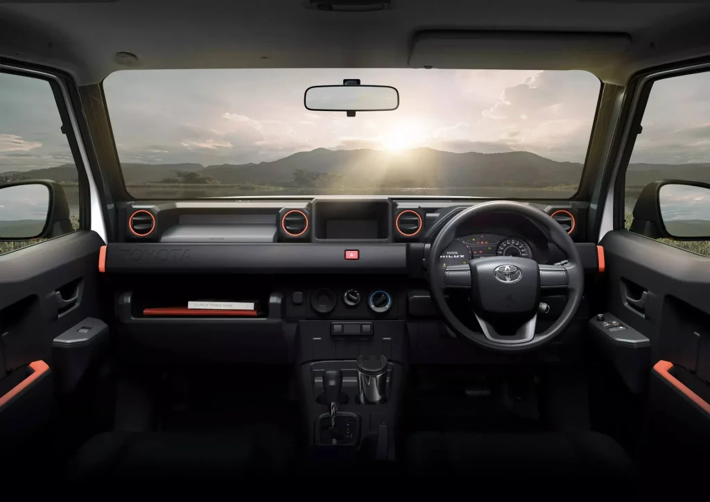 toyota hilux champ
