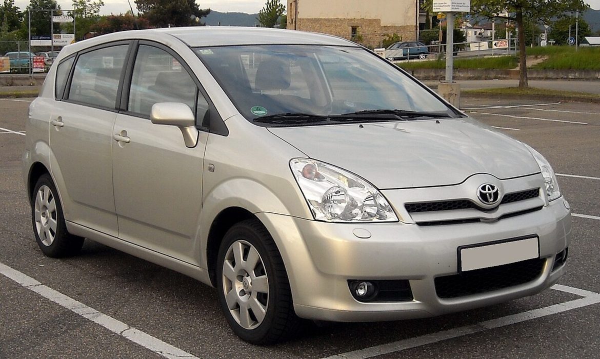 toyota corolla verso