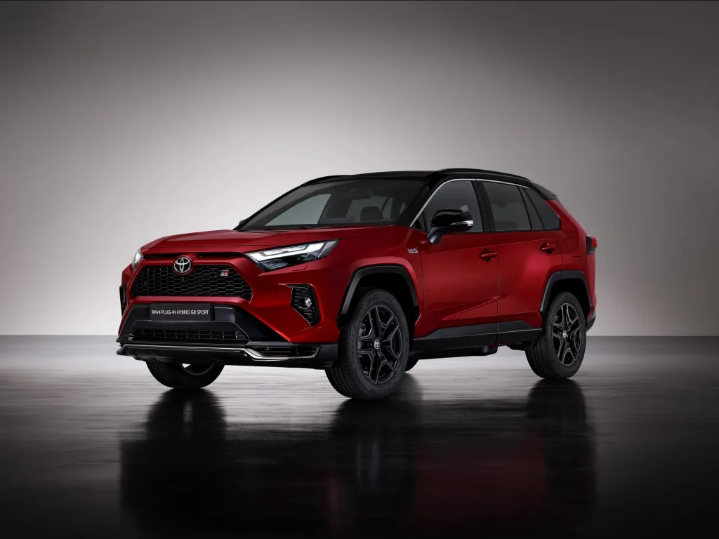 toyota rav4 hybrid відгуки користувачів